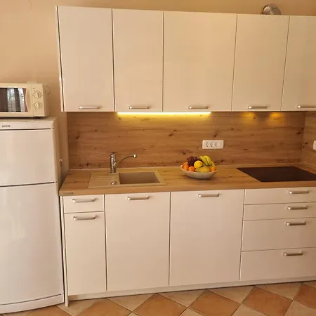 Apartamento Rouge With Private Parking, Ac, Wifi Crikvenica