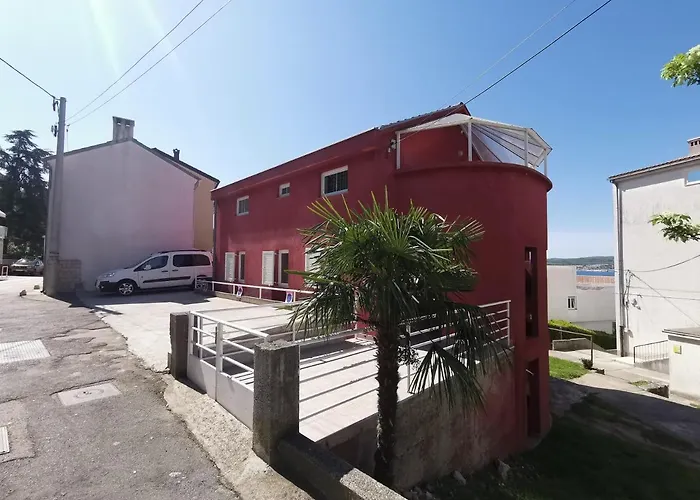 Rouge With Private Parking, Ac, Wifi Apartmán Crikvenica