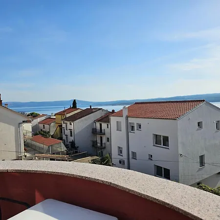 Rouge With Private Parking, Ac, Wifi * Crikvenica