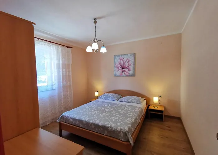 Rouge With Private Parking, Ac, Wifi * Crikvenica