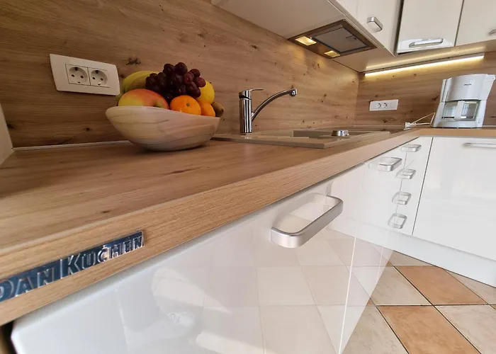 Rouge With Private Parking, Ac, Wifi